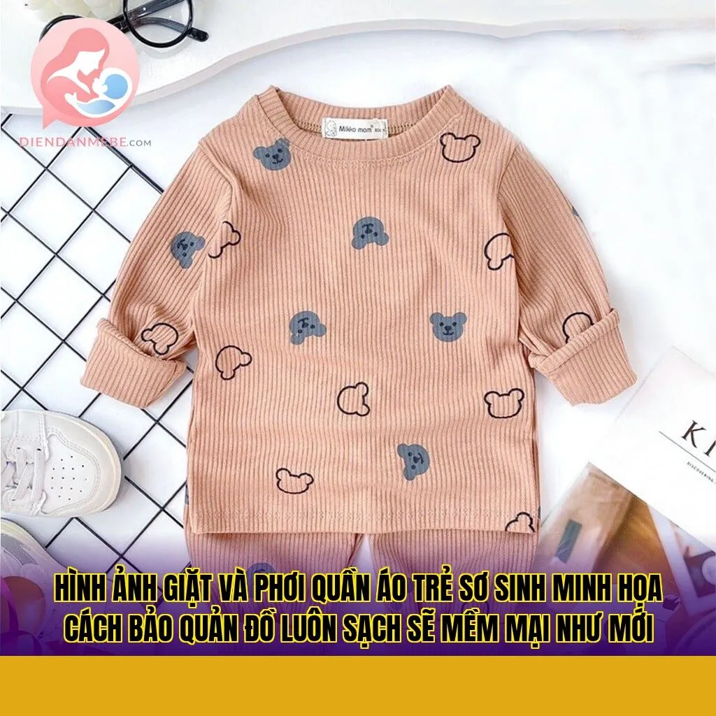 Hình ảnh giặt và phơi quần áo trẻ sơ sinh minh họa cách bảo quản đồ luôn sạch sẽ mềm mại như mới